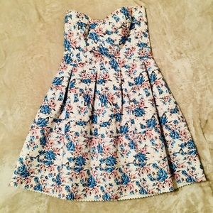 Beautiful Strapless Dress